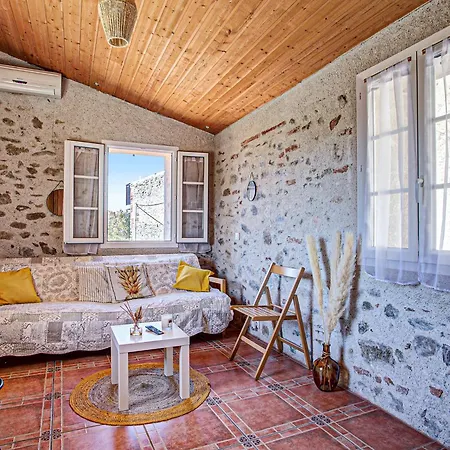 Piernas - Maison Renovee Avec Vue Montagne Дом отдыха
